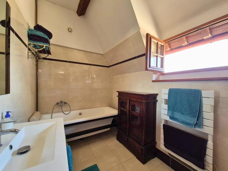 Appartement - 118 m² - 5 pièces