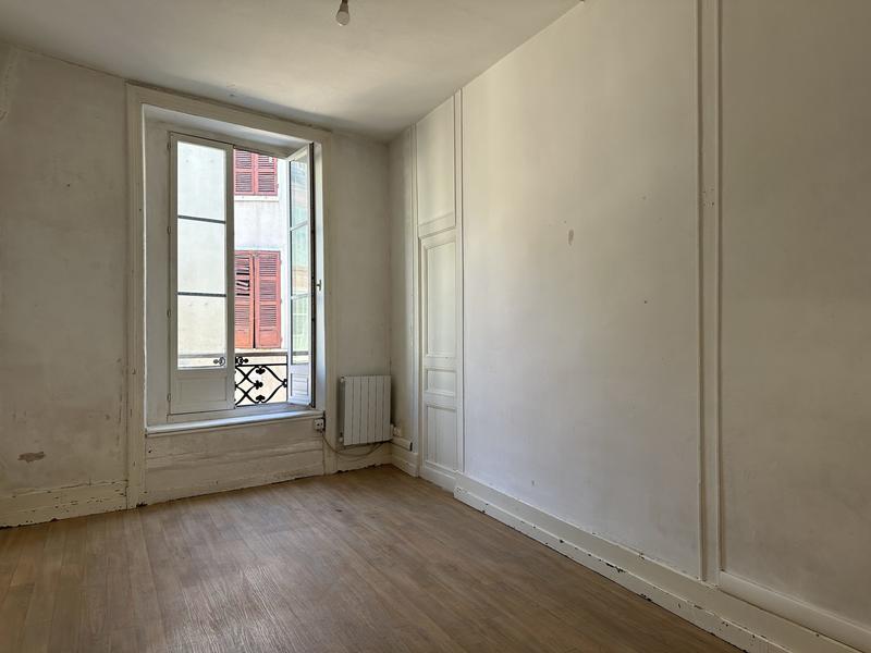 Appartement - 72 m² - 4 pièces