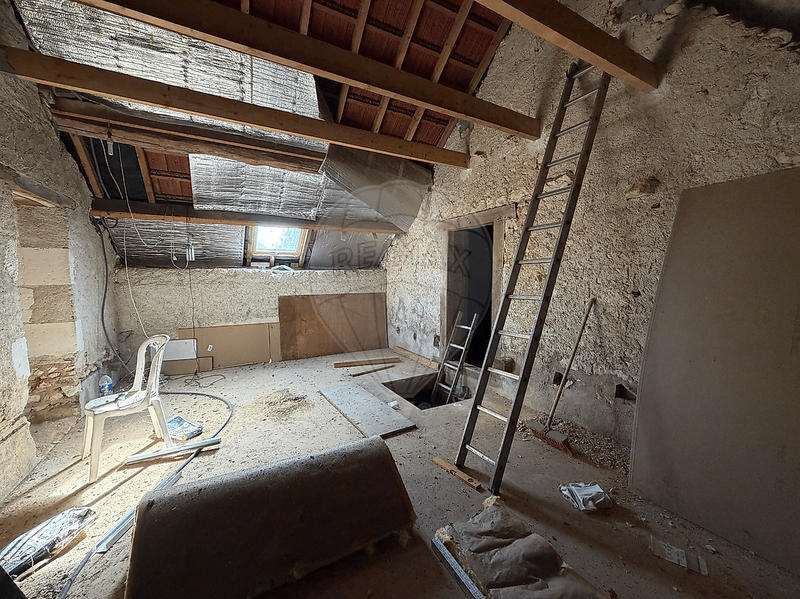 Maison - 151 m² - 6 pièces