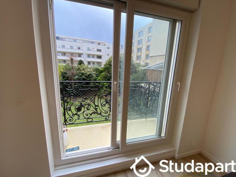 Chambre - 9 m² - 1 pièce