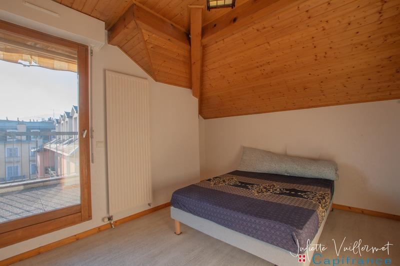 Duplex - 144 m² - 4 pièces