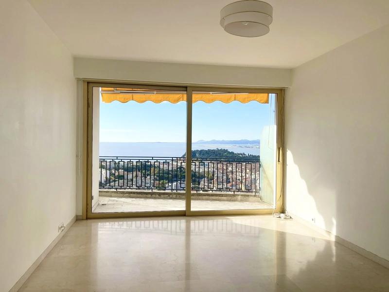 Appartement - 60 m² - 2 pièces