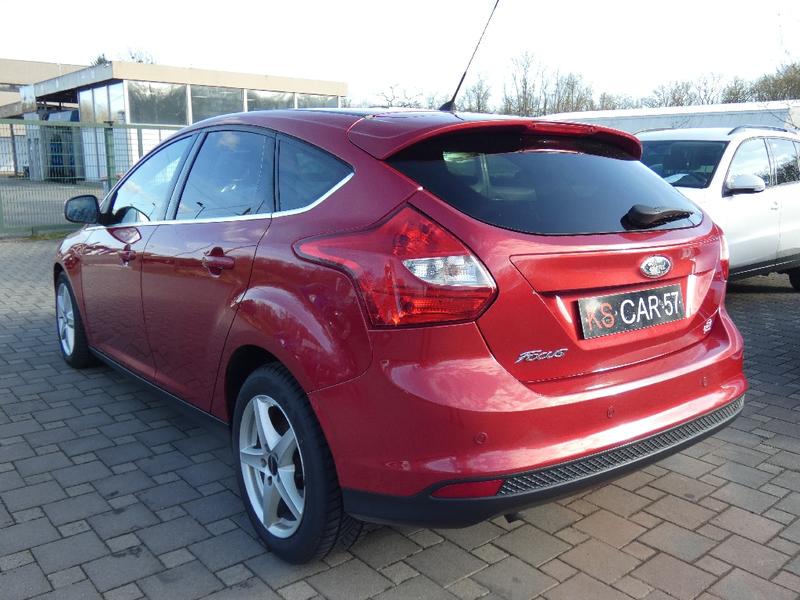Ford Focus 1.6 TDCi 105 ECOnetic Technology 88g Titanium