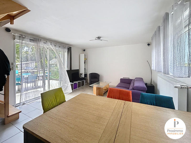 Maison - 105 m² - 5 pièces