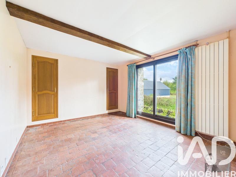 Maison - 230 m² - 8 pièces