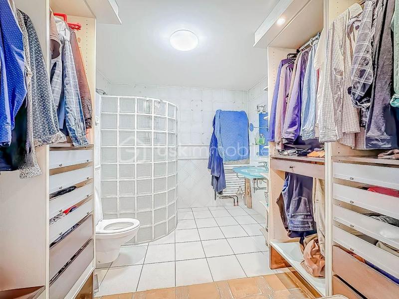 Villa - 202 m² - 7 pièces