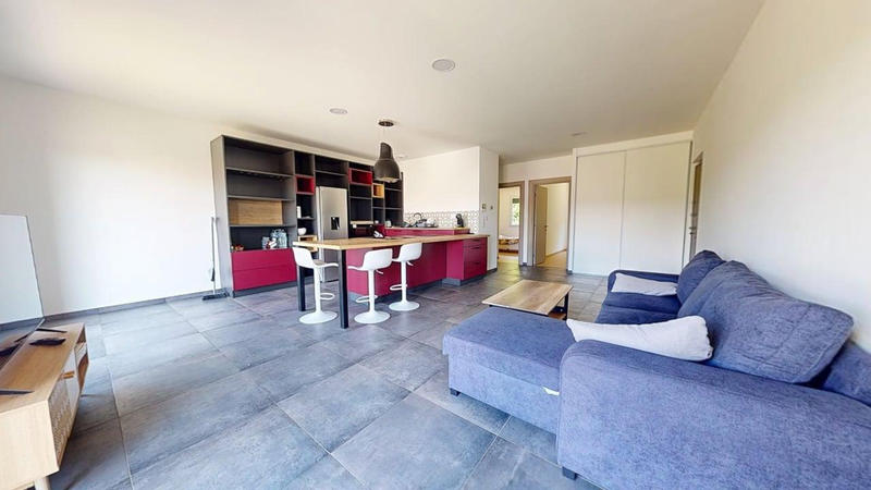 Appartement - 75 m² - 3 pièces