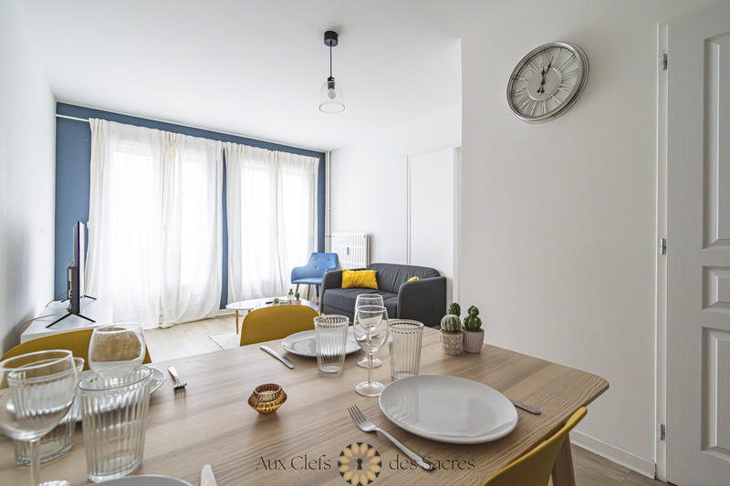 Appartement - 85 m² - 5 pièces