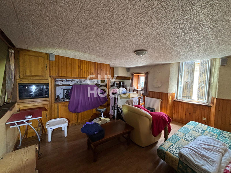 Maison - 138 m² - 8 pièces