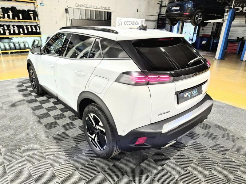 Peugeot 2008 II Hybrid 145 e-Dcs6 Allure