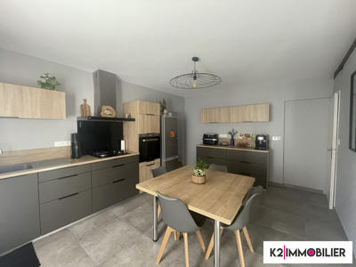 Maison - 105 m² - 4 pièces