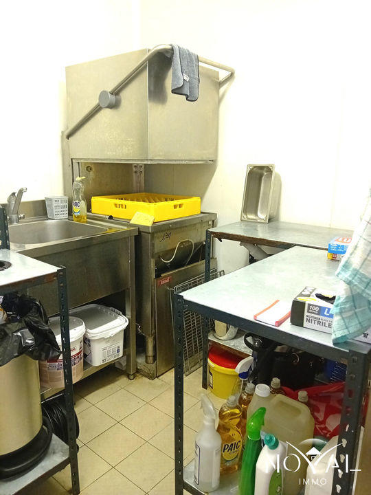 Fonds de commerce - 150 m²