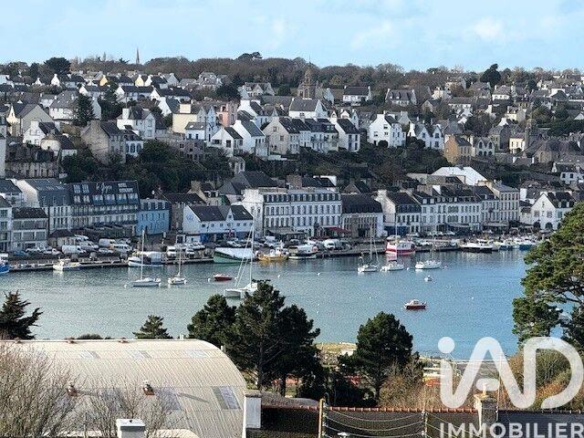 Maison - 148 m² - 9 pièces