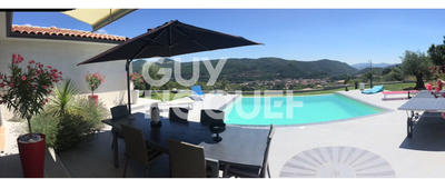 Villa - 145 m² - 5 pièces