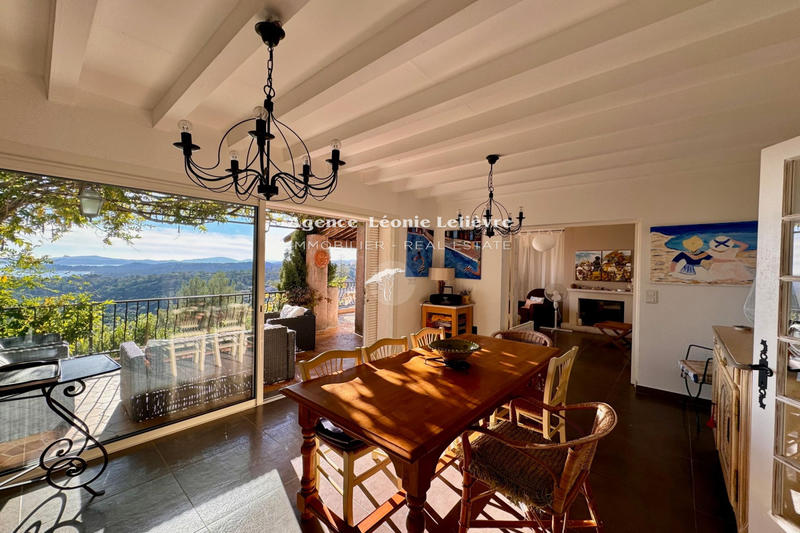 Maison - 140 m² - 4 pièces