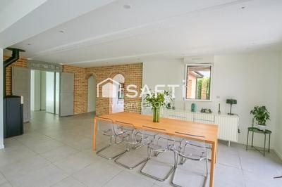 Villa - 182 m² - 10 pièces