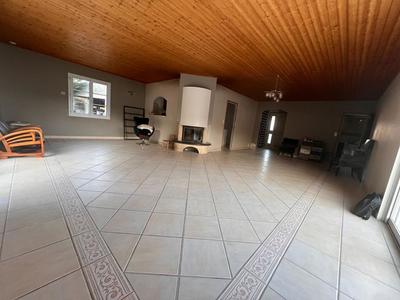 Maison - 142 m² - 5 pièces