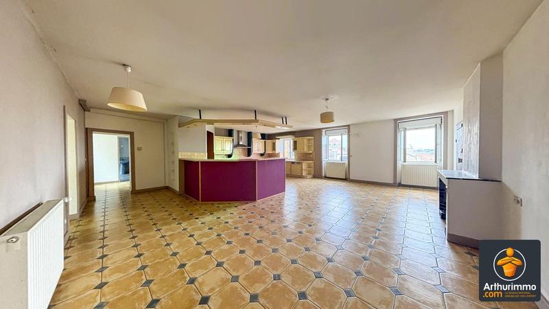 Appartement - 150 m² - 5 pièces