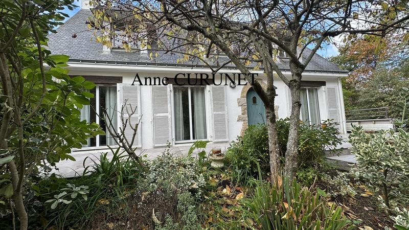 Maison - 160 m² - 7 pièces