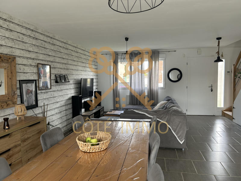 Maison - 102 m² - 5 pièces