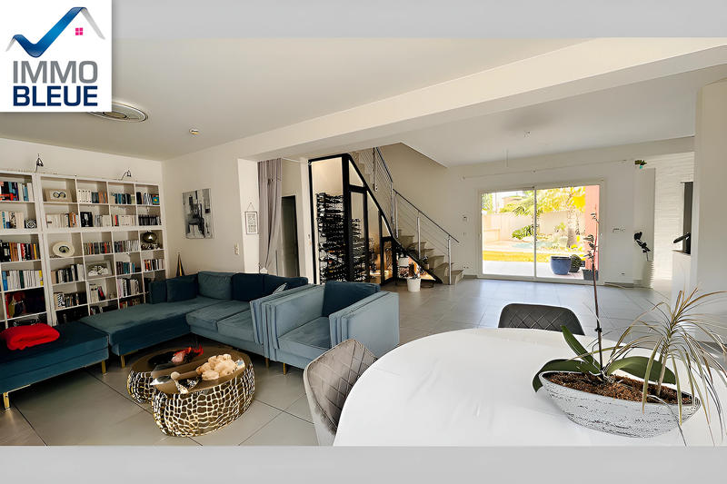 Maison - 270 m² - 7 pièces