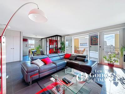 Appartement - 144 m² - 5 pièces