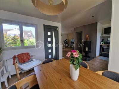 Maison - 93 m² - 4 pièces