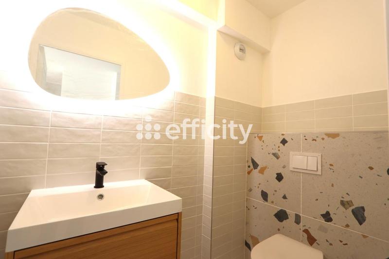 Appartement - 174 m² - 6 pièces