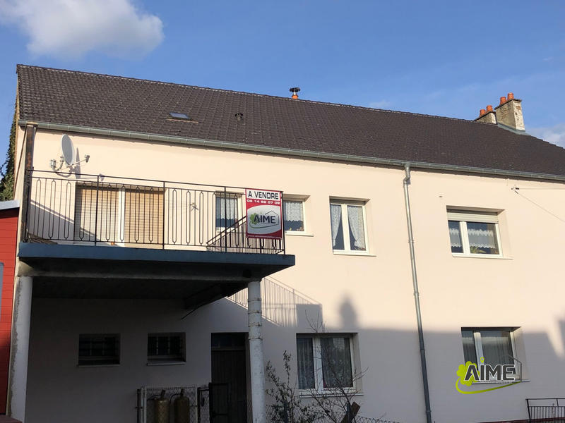 Maison - 268 m² - 12 pièces