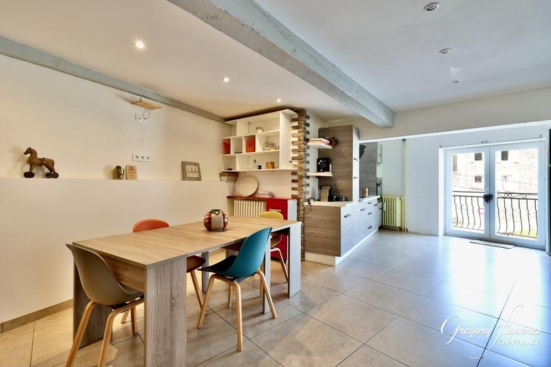 Maison - 85 m² - 4 pièces