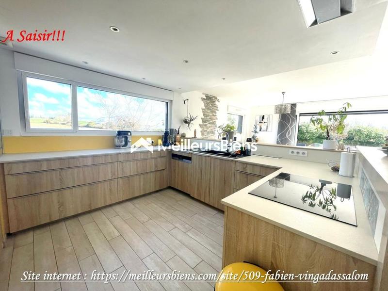 Propriété - 149 m² - 7 pièces