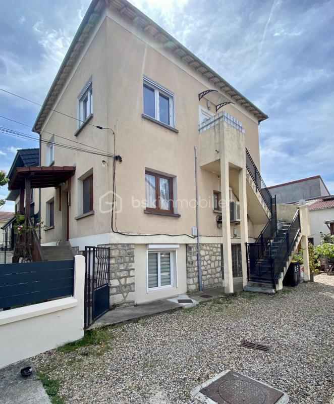 Duplex - 68 m² - 4 pièces