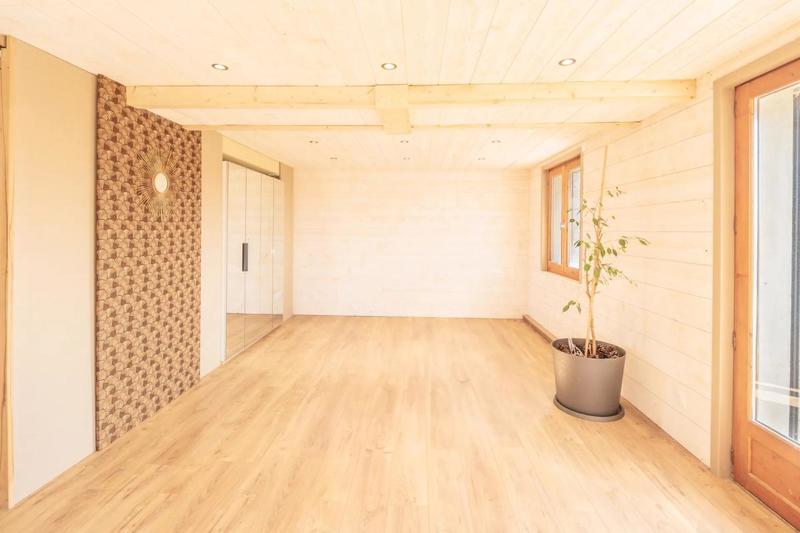 Maison - 200 m² - 5 pièces