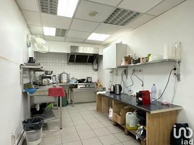 Local commercial - 243 m² - 3 pièces