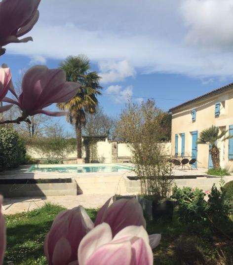 Maison - 210 m² - 6 pièces