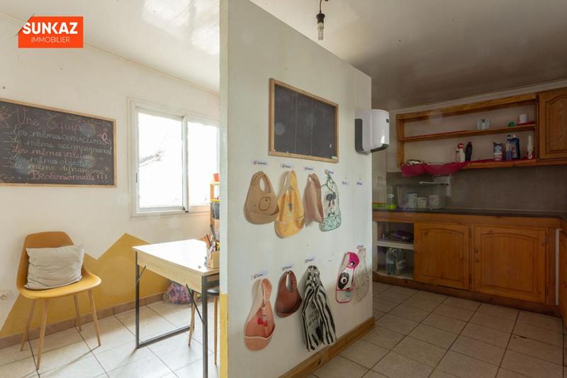 Maison - 98 m² - 4 pièces
