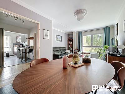 Appartement - 81 m² - 4 pièces