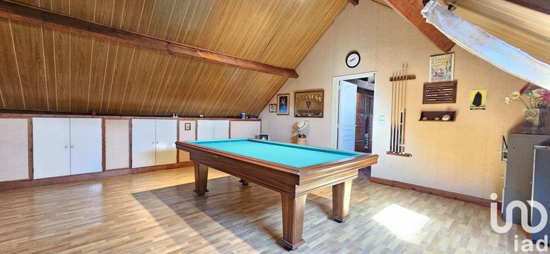 Maison - 166 m² - 8 pièces