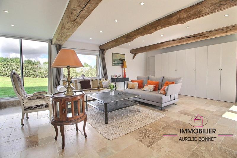 Maison ancienne - 380 m² - 12 pièces