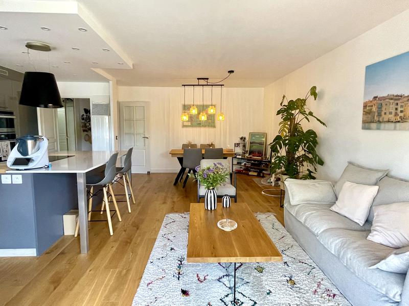 Appartement - 70 m² - 3 pièces