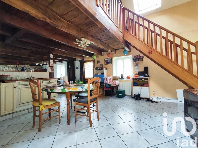 Maison - 152 m² - 8 pièces