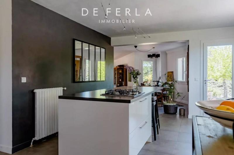 Villa - 162 m² - 6 pièces