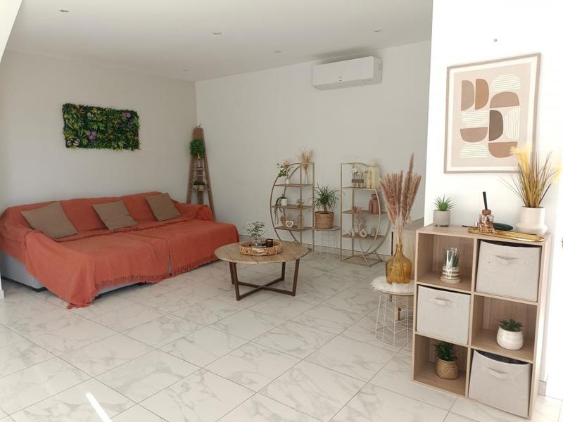 Villa - 104 m² - 4 pièces