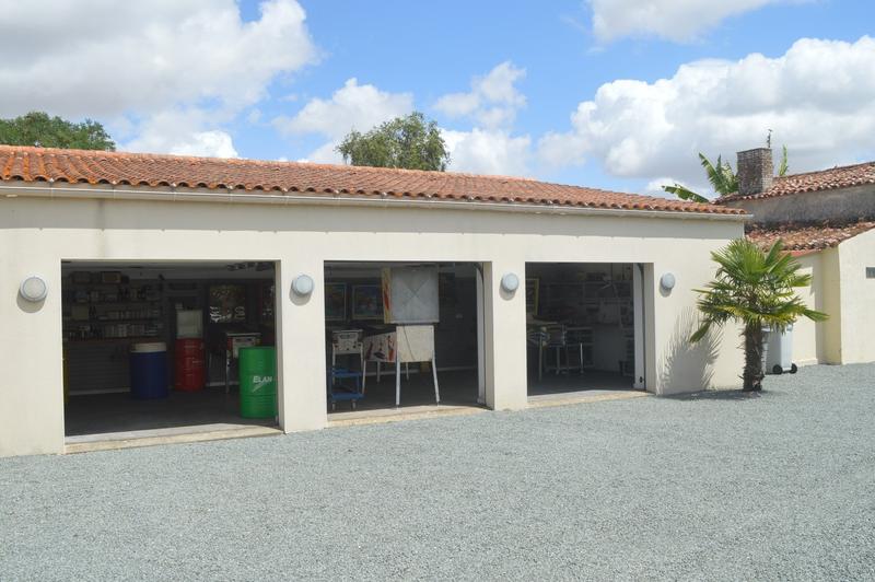 Maison contemporaine - 137 m² - 10 pièces