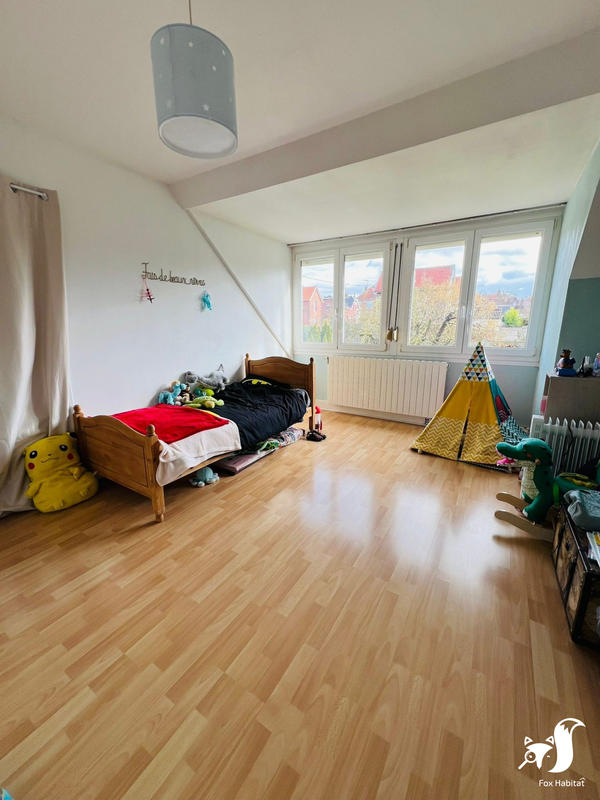 Maison - 193 m² - 6 pièces