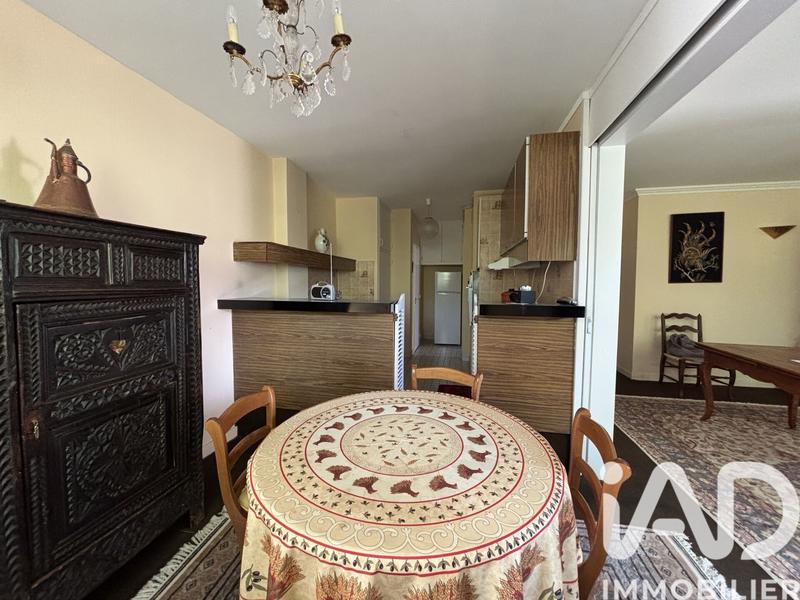 Appartement - 90 m² - 4 pièces