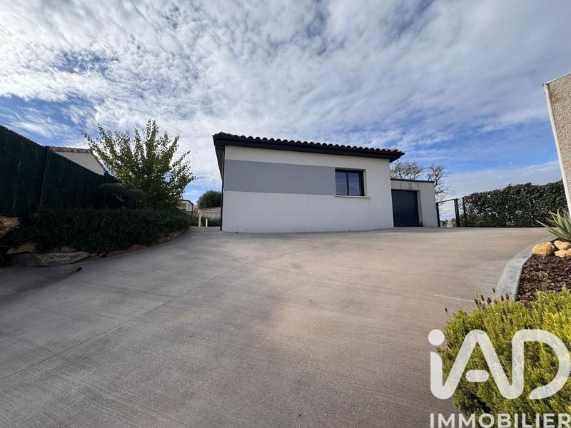 Maison - 98 m² - 4 pièces