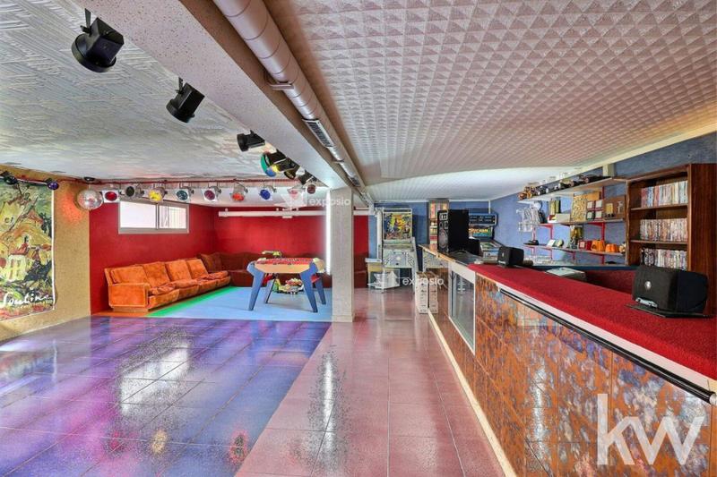 Maison - 185 m² - 6 pièces