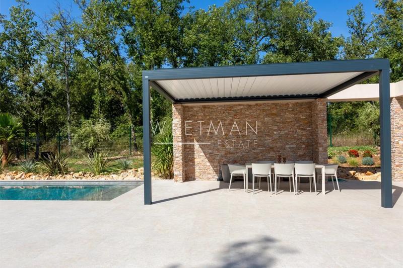 Villa - 240 m² - 5 pièces