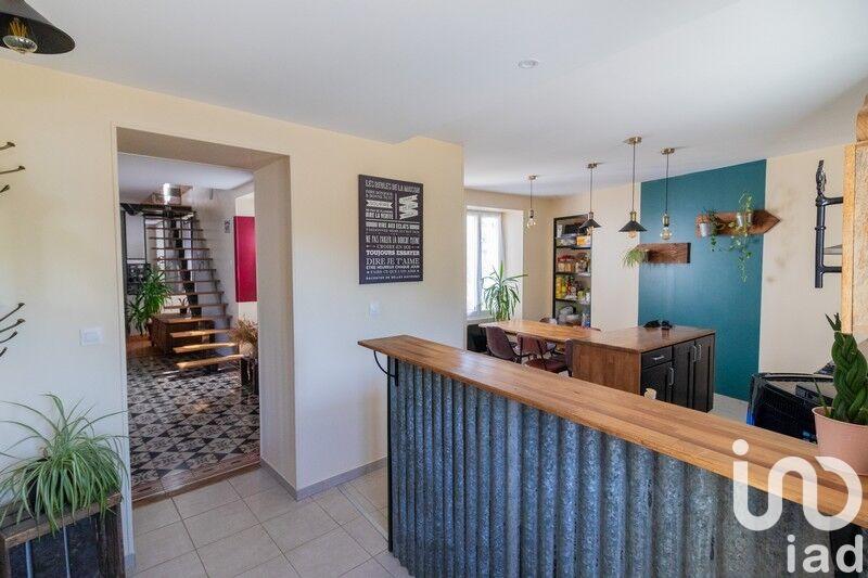 Maison - 170 m² - 8 pièces